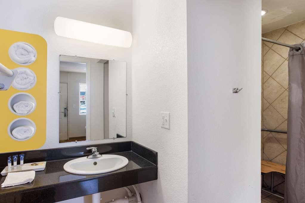 Americas Best Value Inn Μπόουλινγκ Γκριν Εξωτερικό φωτογραφία