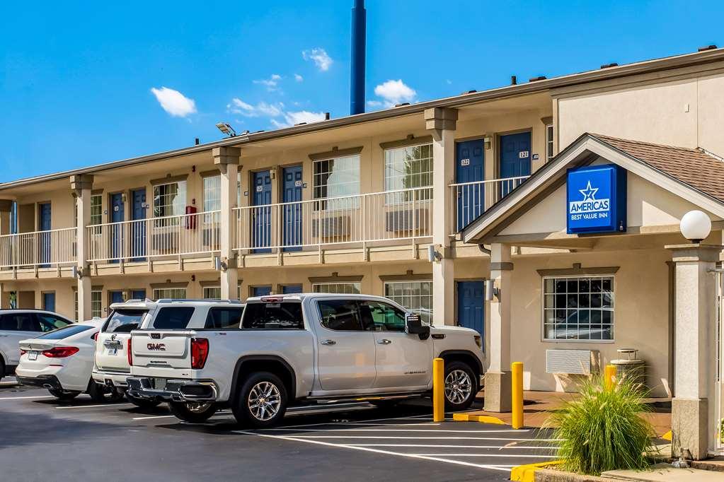 Americas Best Value Inn Μπόουλινγκ Γκριν Εξωτερικό φωτογραφία