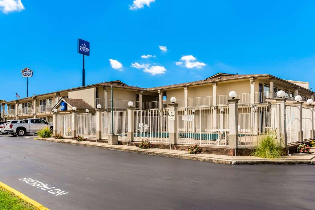 Americas Best Value Inn Μπόουλινγκ Γκριν Εξωτερικό φωτογραφία