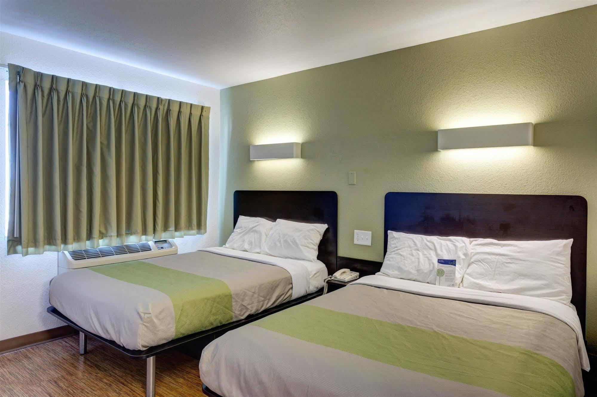 Americas Best Value Inn Μπόουλινγκ Γκριν Εξωτερικό φωτογραφία